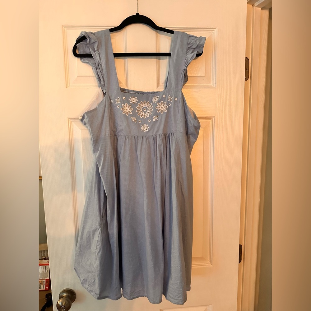Draper James Light Blue Sleeveless Dress